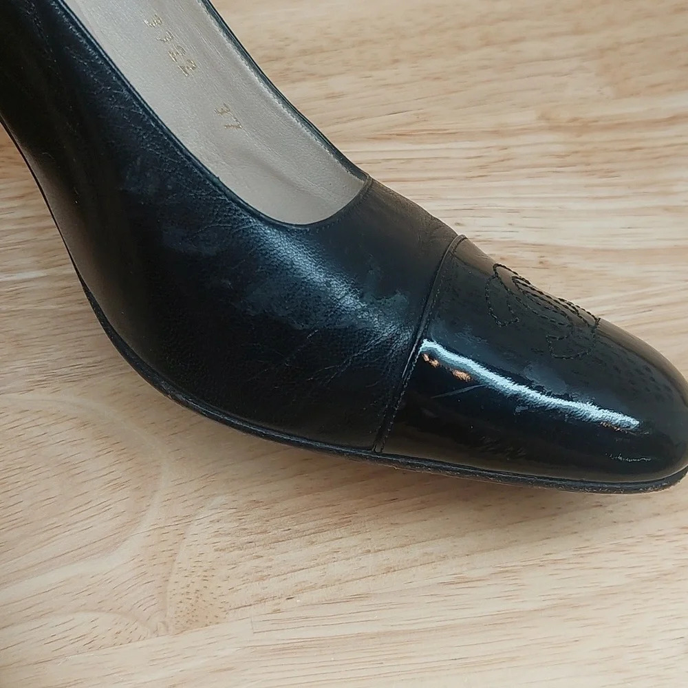 COCO CHANEL Black leather/patent Block heels CC logo EU 37 US 6.5-7 READ⬇️ - Picture 12 of 15